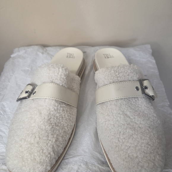 Time And TruWomen's White Shearling Slip-On Mules - Picture 7 of 12